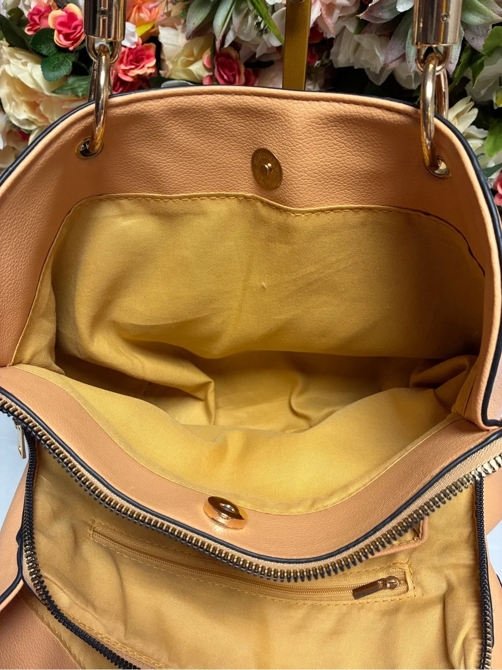 Unbranded this structured